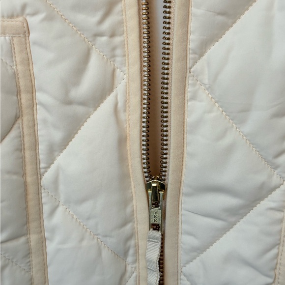 J Crew Quilted Sleeveless Puffer Vest Preppy Academia Winter Neutral Cream XL - Picture 7 of 8